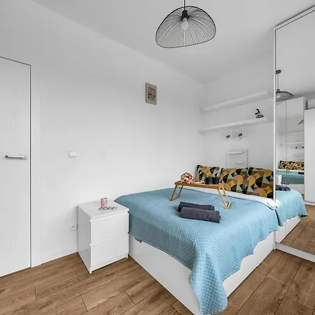 Apartman Mokotow - Balcony, Ac, Tram&bus Nearby - By Rentujemy *