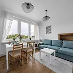 Lejlighed Mokotow - Balcony, Ac, Tram&bus Nearby - By Rentujemy Warszawa