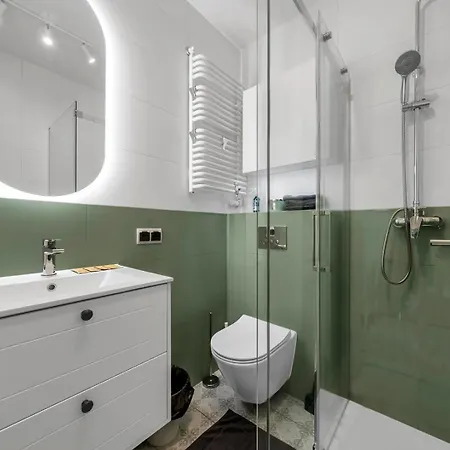Mokotow - Balcony, Ac, Tram&bus Nearby - By Rentujemy Warsaw